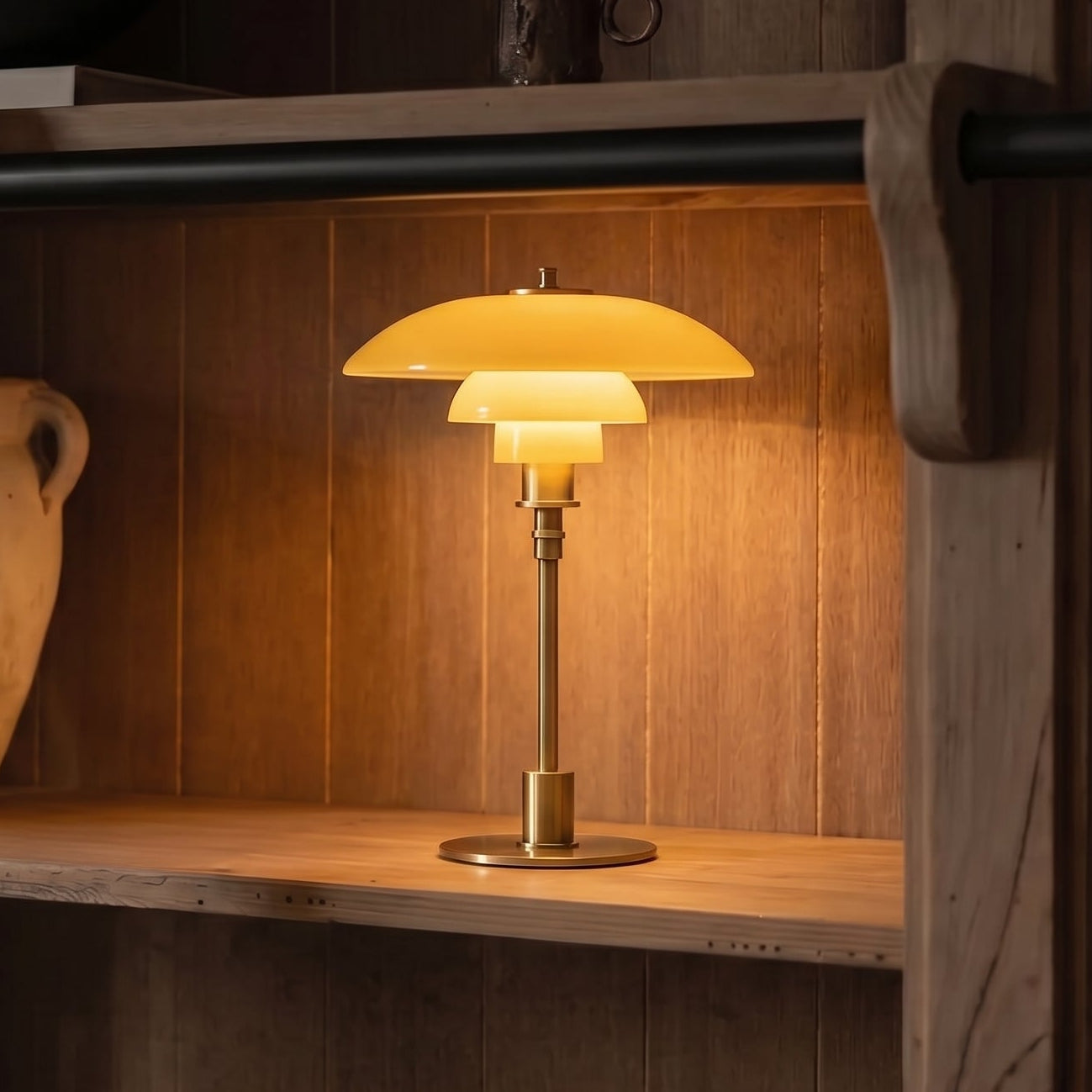 Dansk Design Bordlampe
